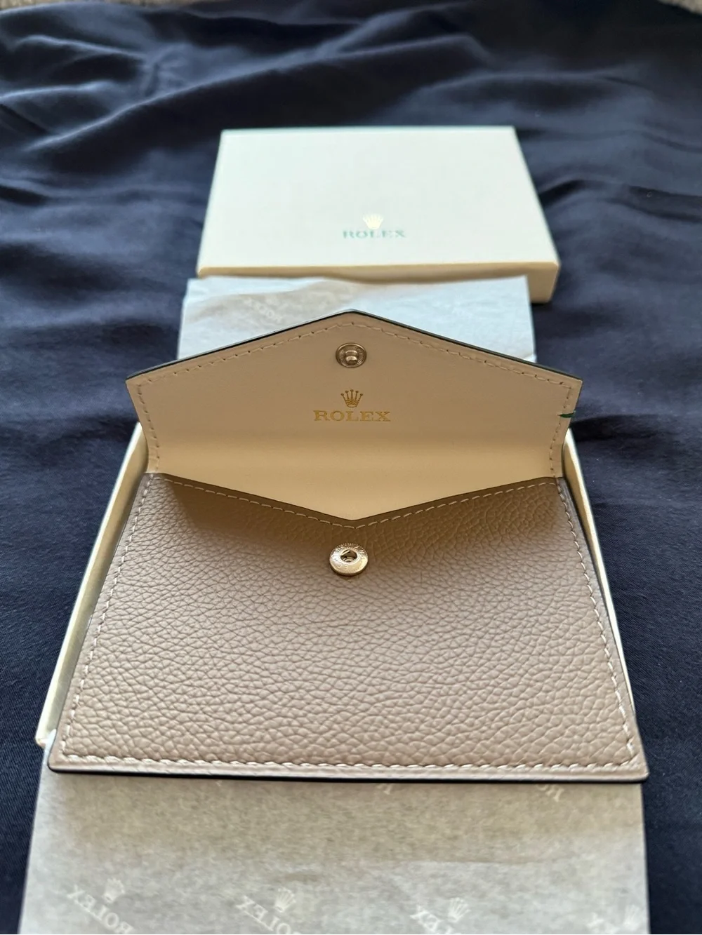 Rolex flap styles